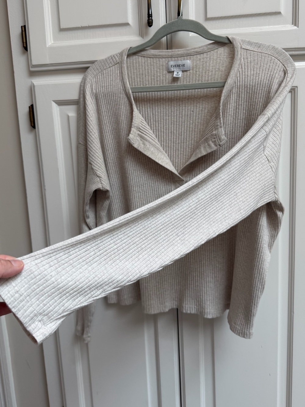 Evereve Ribbed Split Neck Long Sleeve Top Natural Beige Size Medium - Picture 3 of 8